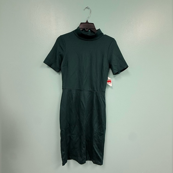 Love..ady mock neck midi dress in spruce size small - Picture 3 of 5